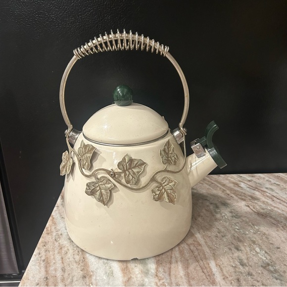 Vintage Other - Vintage tea kettle forest green and cream with metal leaves